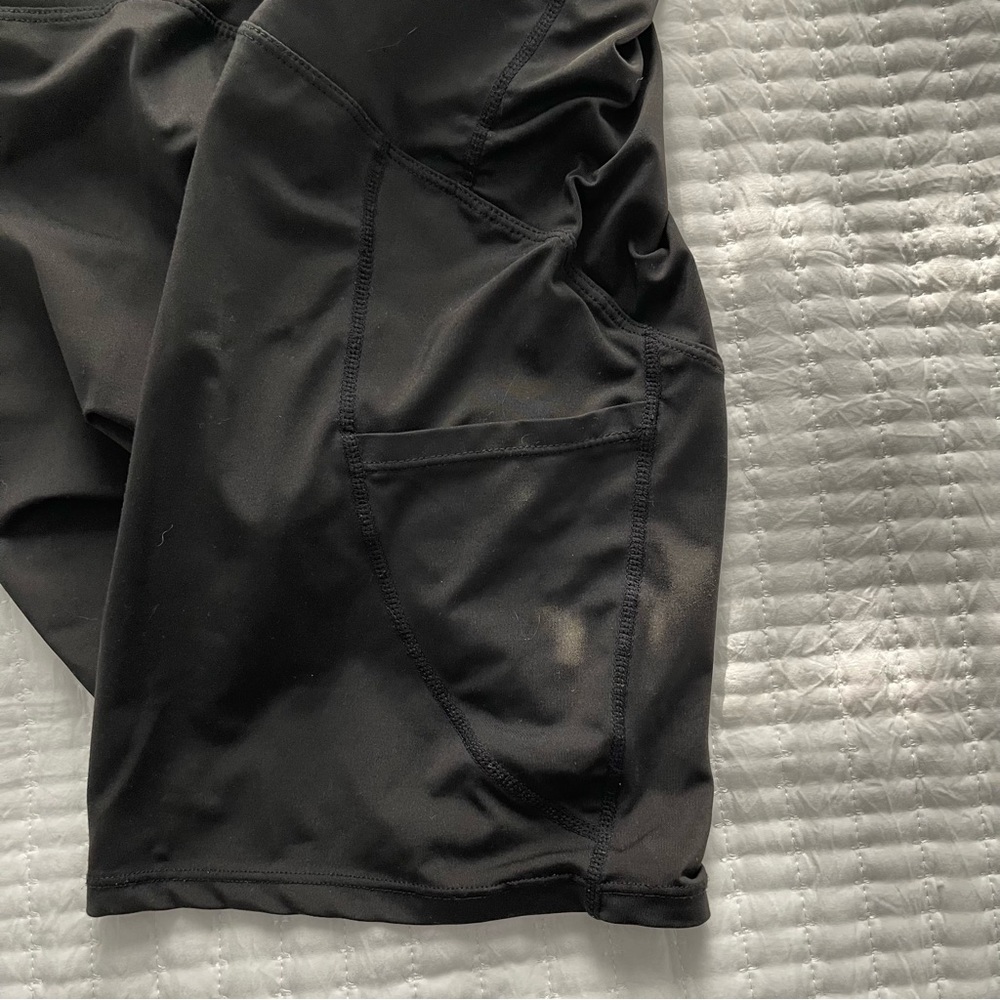 Maternity shorts shein size M - Picture 4 of 5